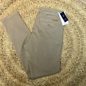 PANTALON CHINO